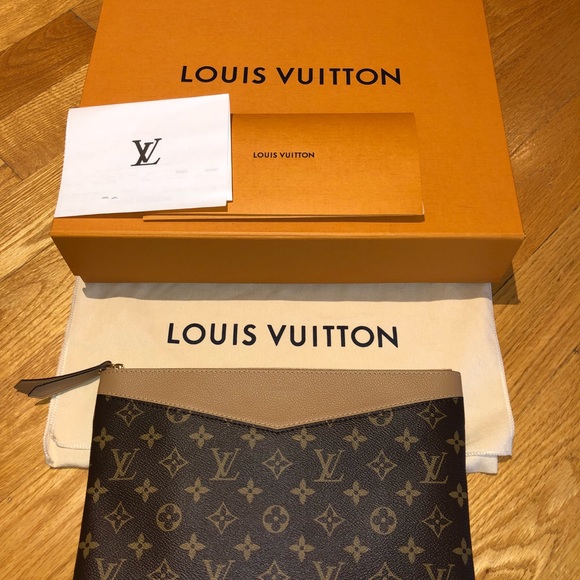 Louis Vuitton Bags | Daily Pouch Wallet | Poshmark